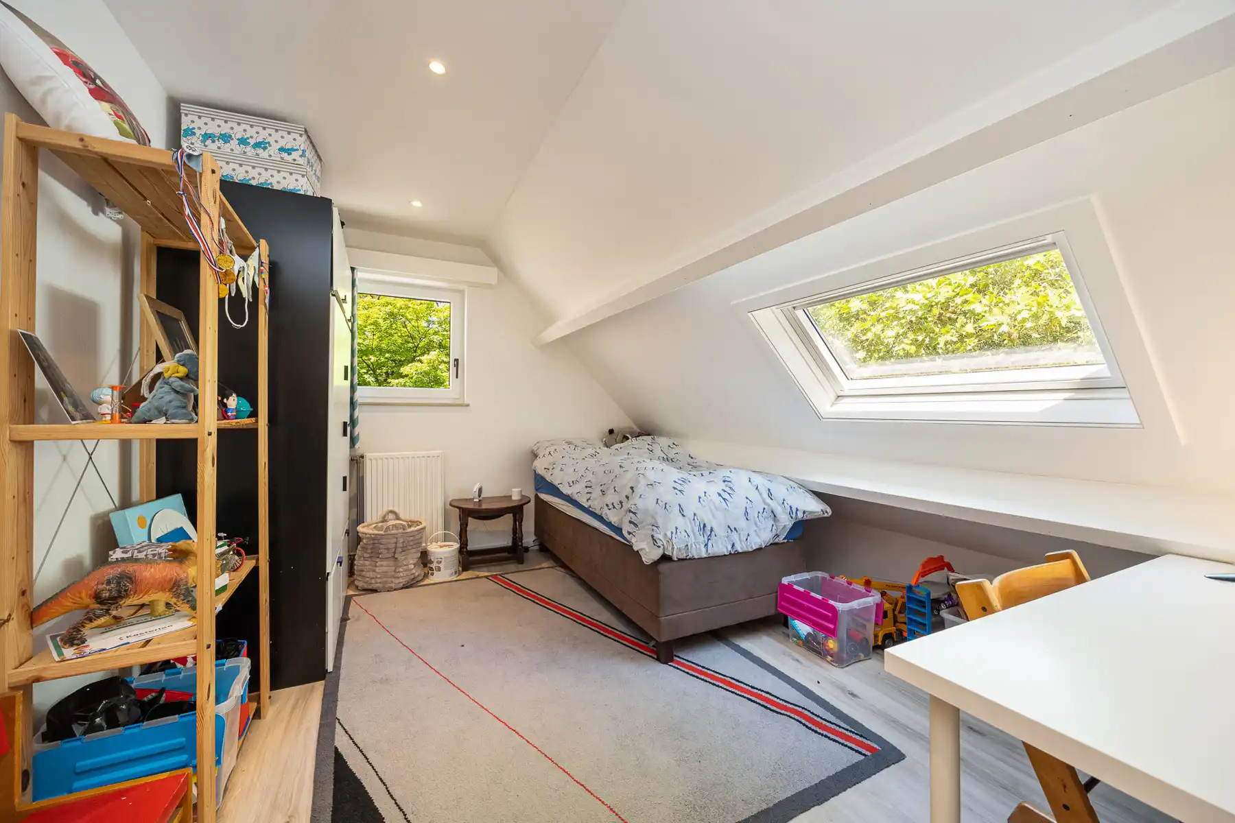 Gerenoveerde villa met 6 slpk, praktijk, zwembad op 1.867m² foto 26