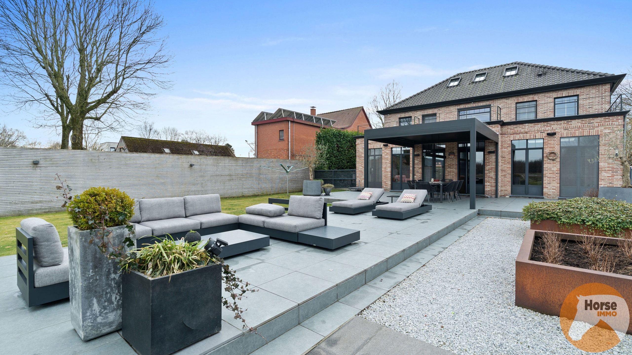 MOERBEKE - Exclusieve villa met loods op een unieke ligging  foto 3