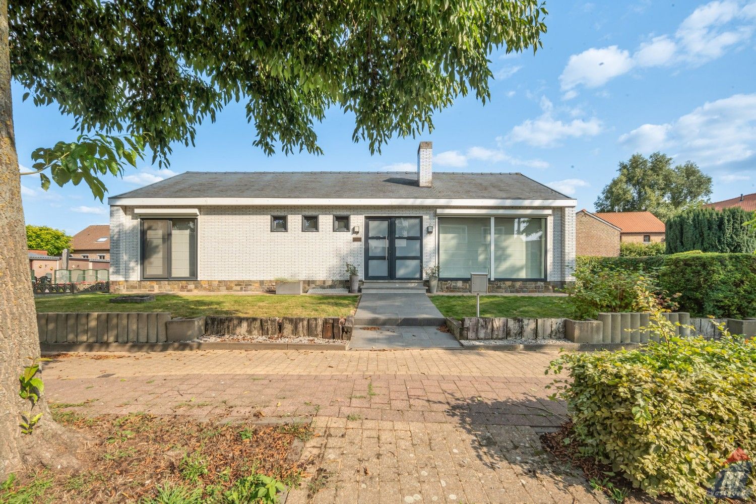 Instapklare bungalow met 3 slaapkamers gelegen in het rustige Velm foto 27