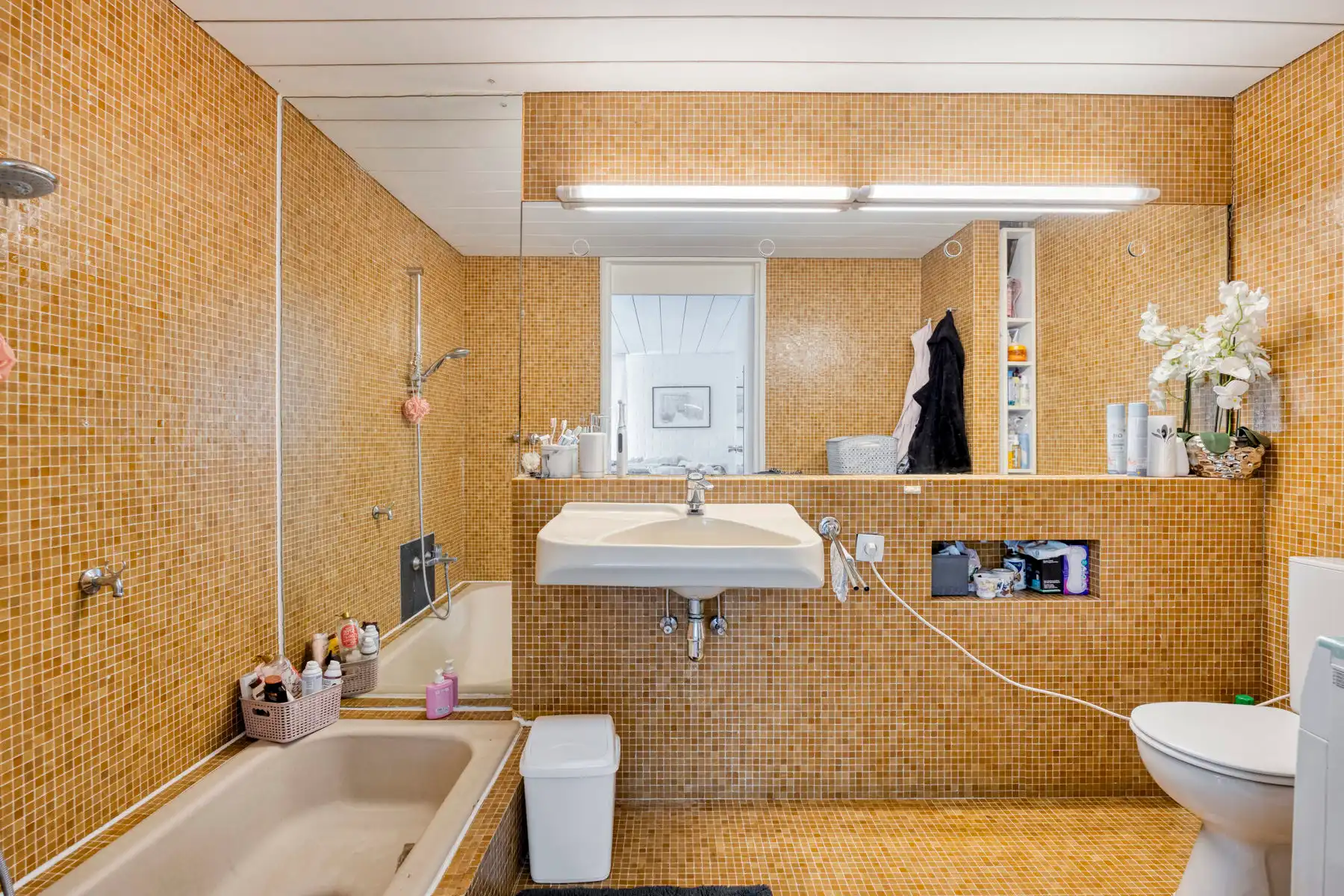 Appartement nabij het centrum van Wetteren - 2 slaapkamers foto 13
