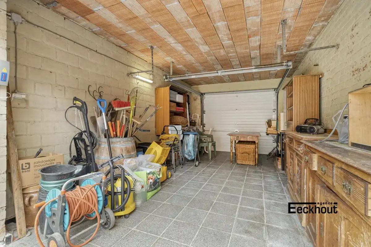 Gezellig appartement met 2 slaapkamers en ruime tuin met garage. foto 10