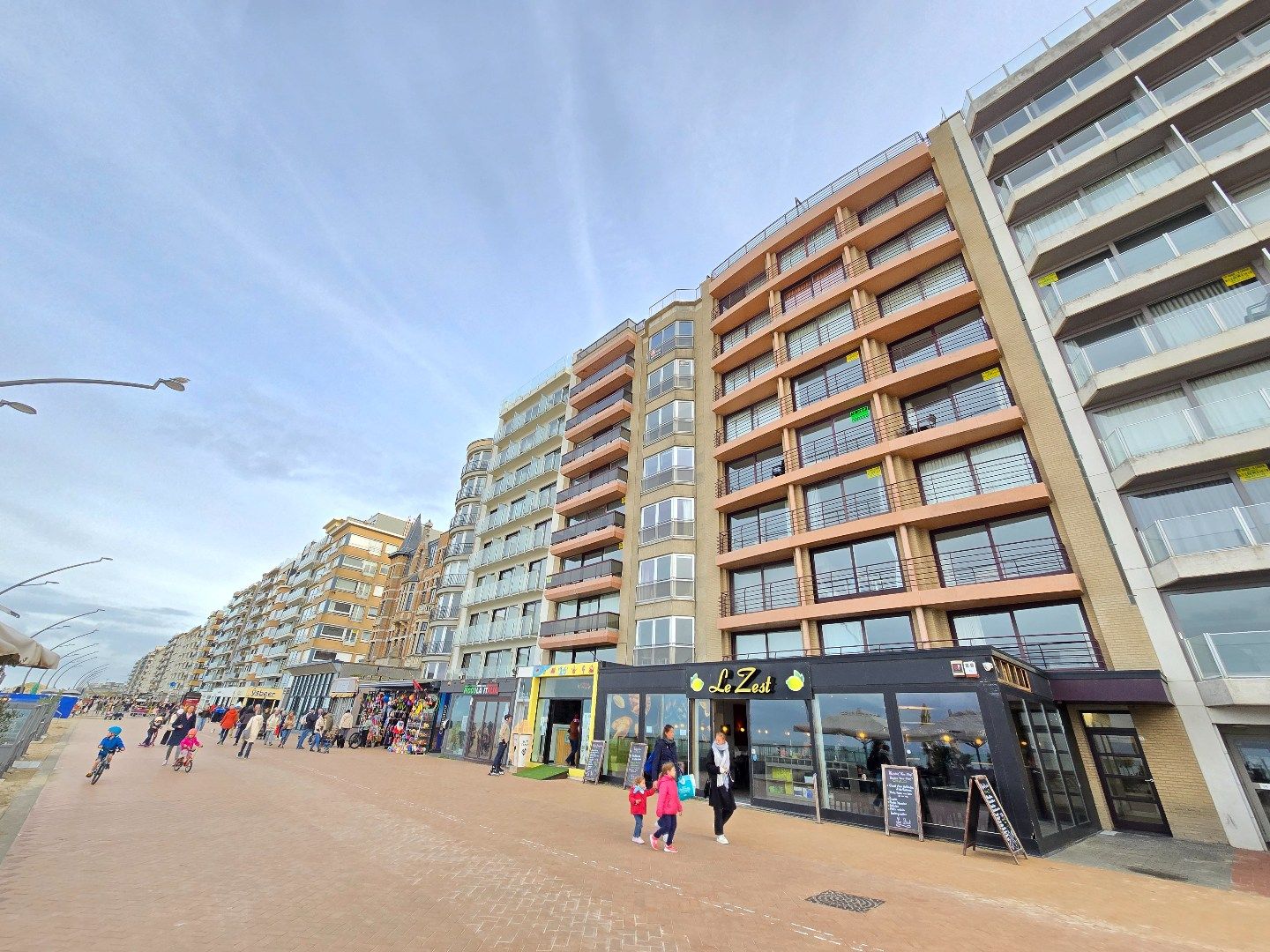 Studio met slaaphoek en frontaal zeezicht foto 13