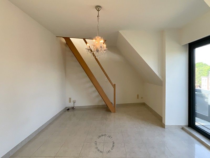 Duplex appartement in het centrum van Beveren foto 7