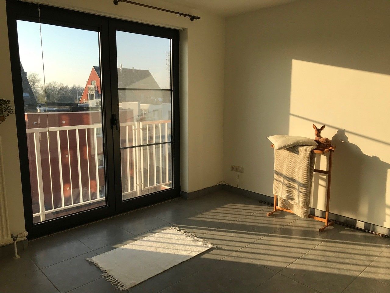 Instapklaar, nieuw geschilderd, ruim 2 slpk appartement foto 19