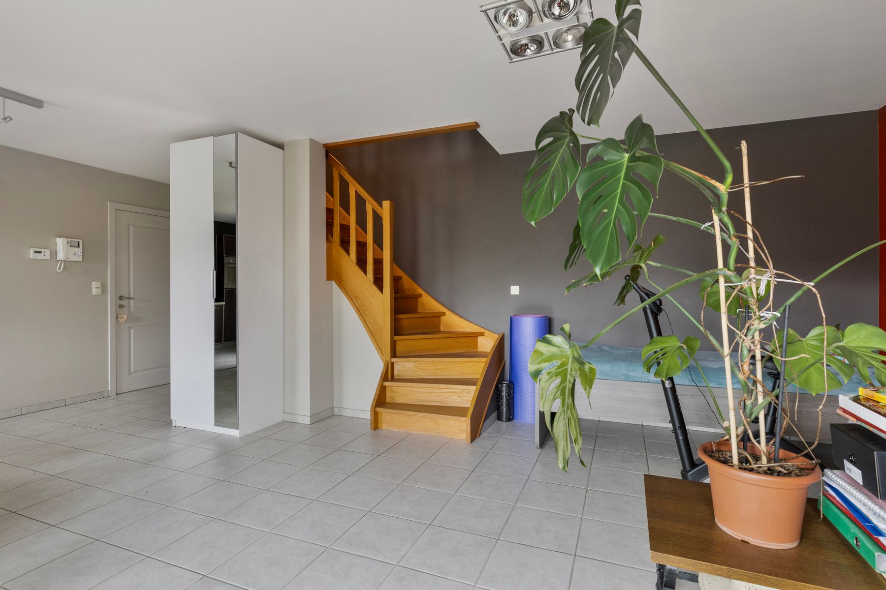 Instapklare duplex incl. grote garagebox te Tielt-Winge. foto 8
