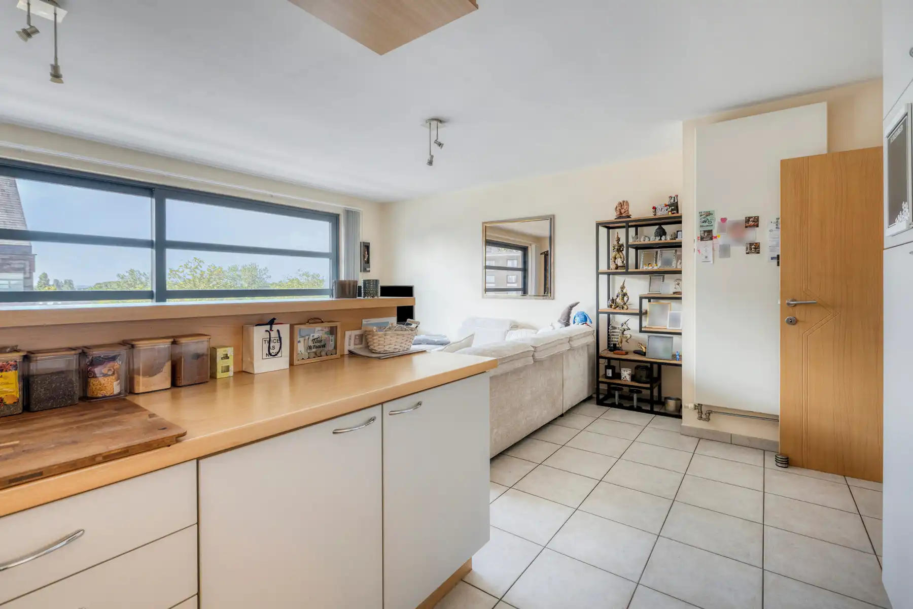 2-slaapkamerappartement met garage op centrale ligging foto 9