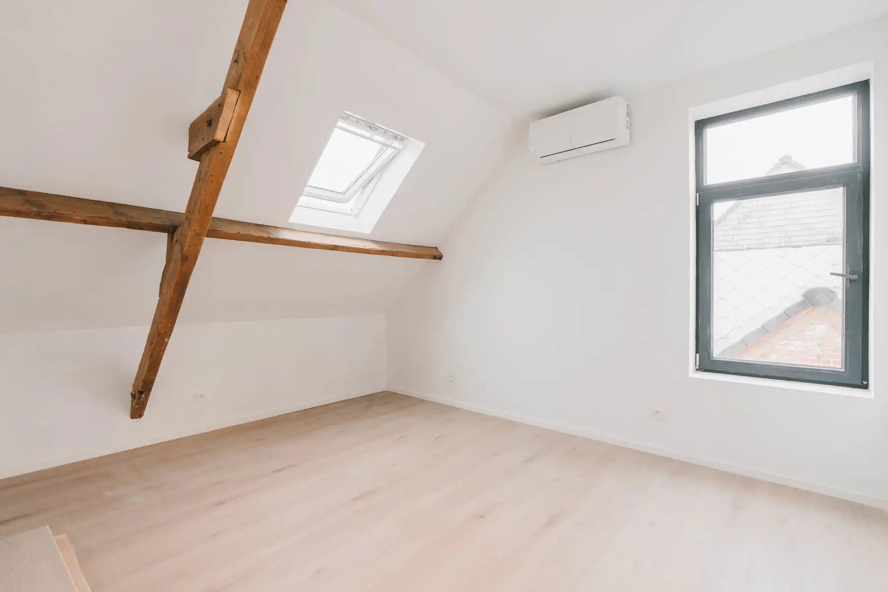 Zeer energiezuinige, gezellige woning op toplocatie foto 28