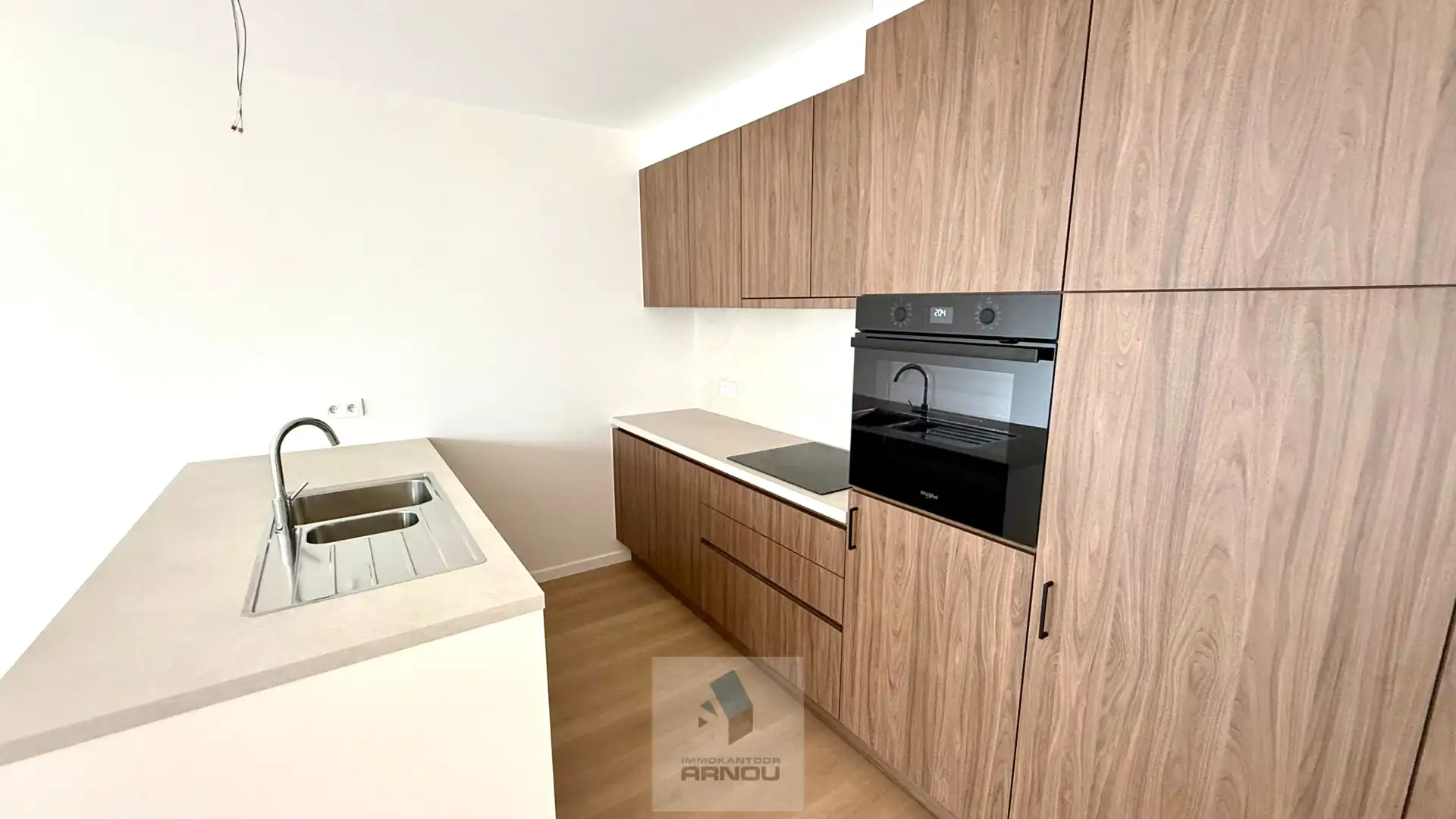 Prachtig ruim nieuwbouwappartement met 2 slaapkamer en garage foto 8