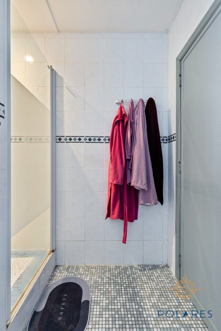 Ruime woning met prachtig verzichtuitzicht foto 16