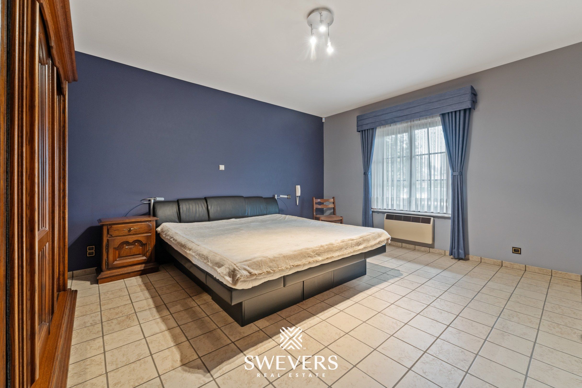 Villa met 395m² woonruimte op 48a zuidgericht perceel foto 16