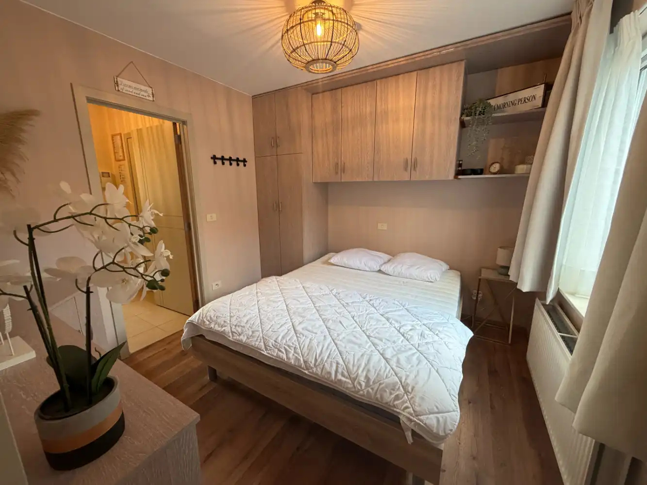 Instapklaar éénslaapkamer appartement met zonnig terras. Heel gunstig EPC attest. Gelegen op het tweede verdiep in een gebouw met lift. foto 13