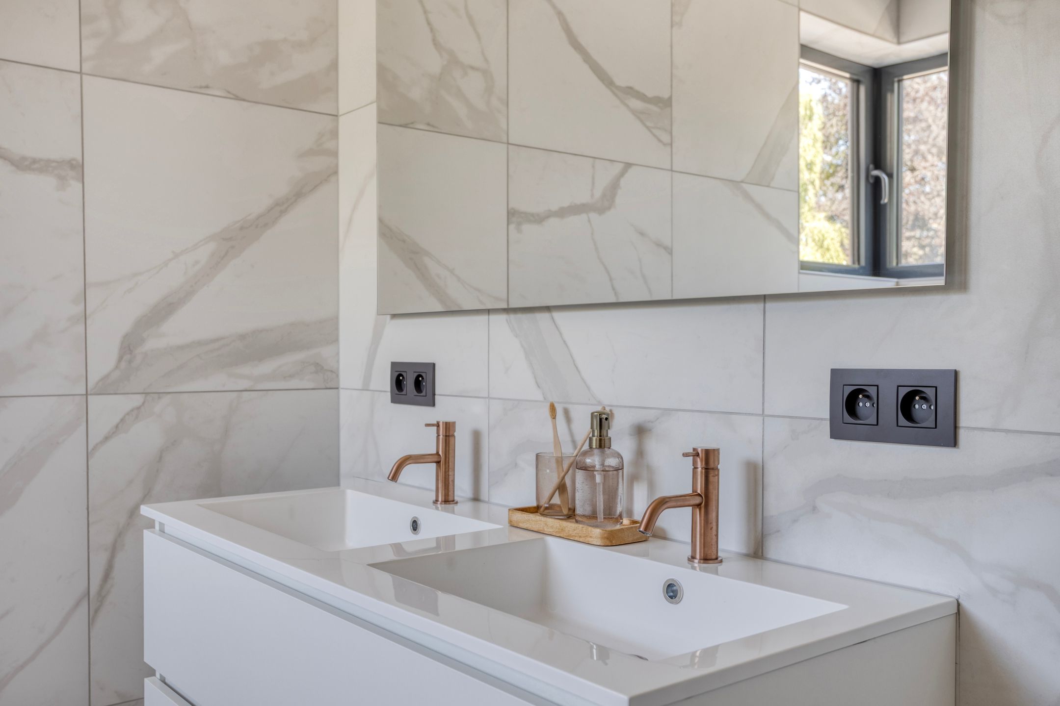 Nieuwbouwwoning met 5 slpk. gelegen in de dorpskern van Minderhout!  foto 20