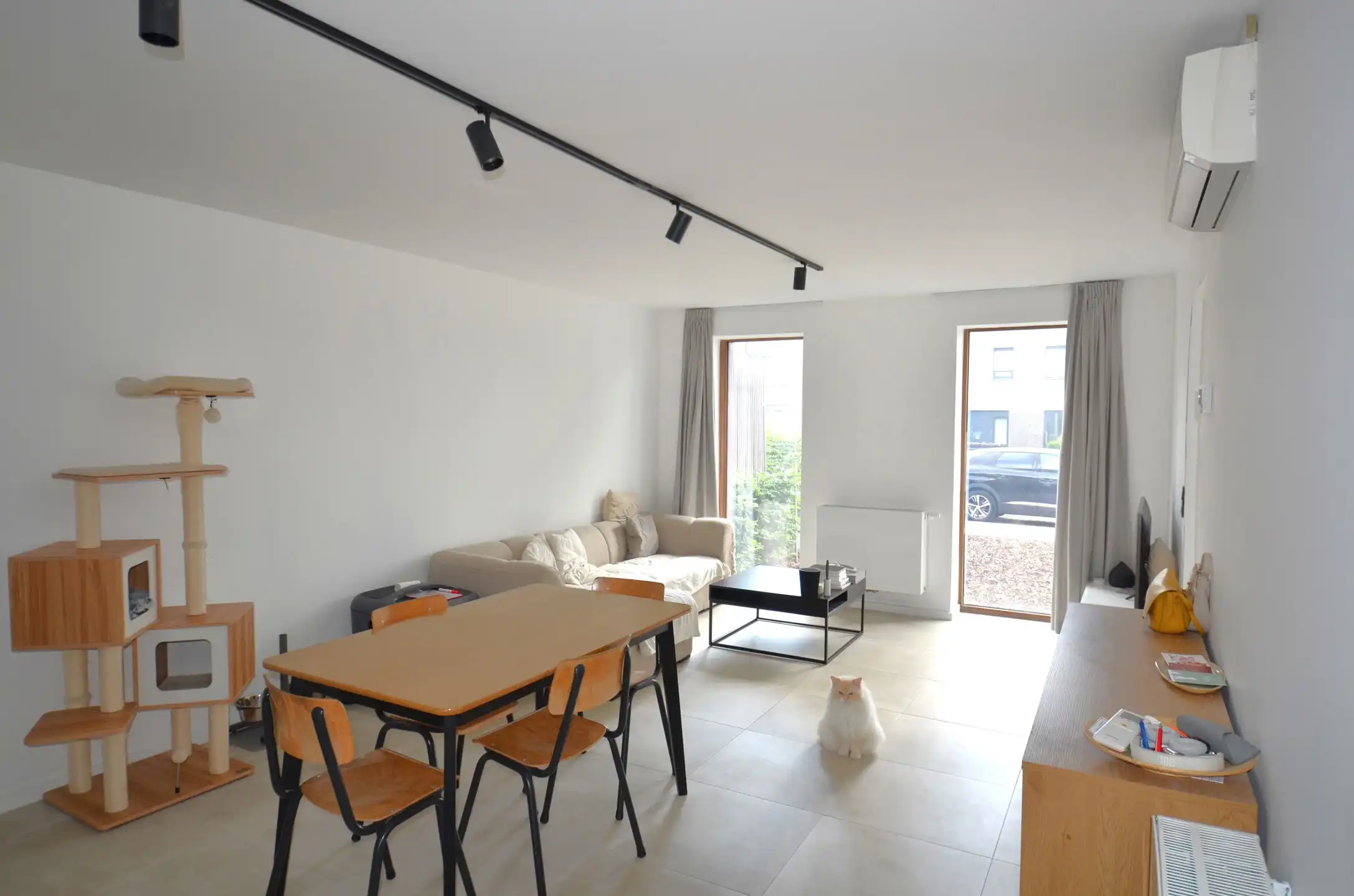 Recent gerenoveerde woning met 4 slaapkamers foto 7