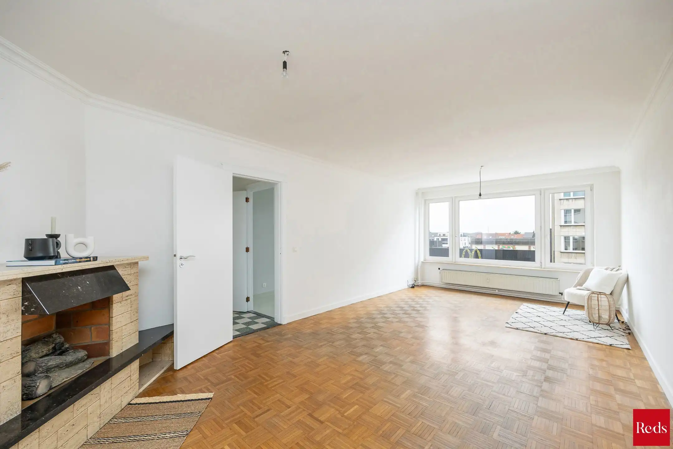 Tweeslaapkamer appartement met autostaanplaats foto 4