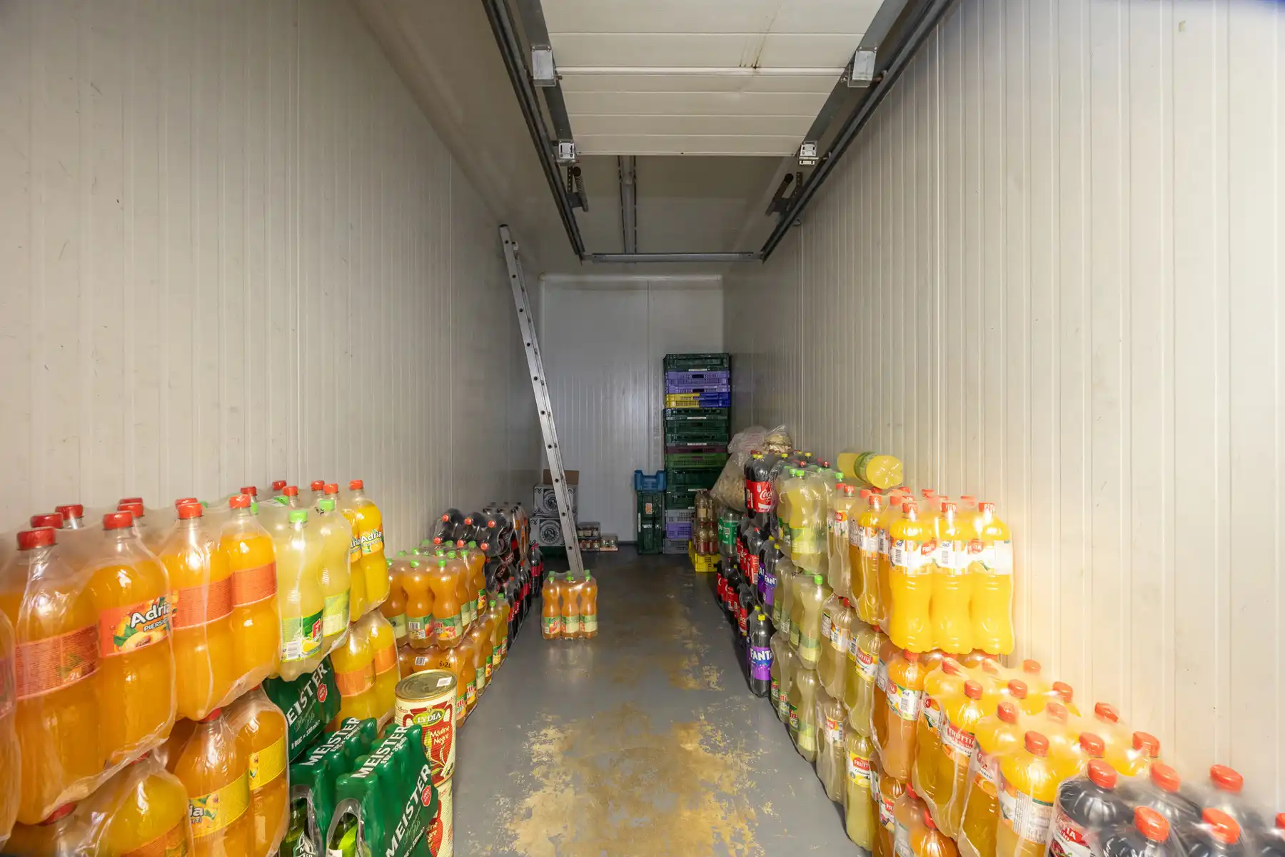 Gerenoveerd handelspand (110m²) met kelderverdieping (ca60m²) foto 11