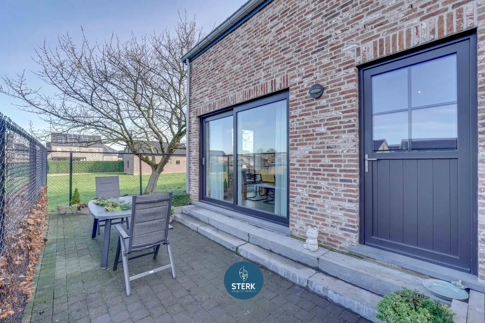 INSTAPKLARE GEZINSWONING MET EPC LABEL A NABIJ DE GRENS TE VELDWEZELT ! foto 19