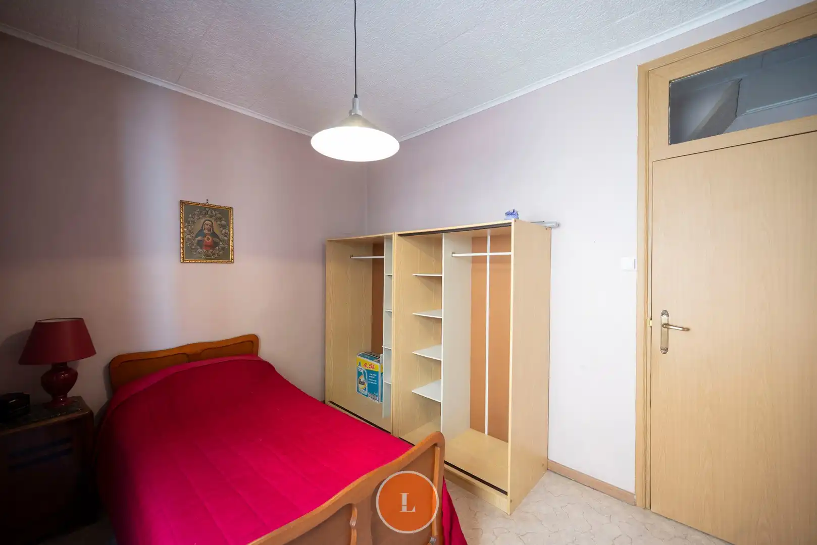 Te renoveren woning in centrum Menen foto 16