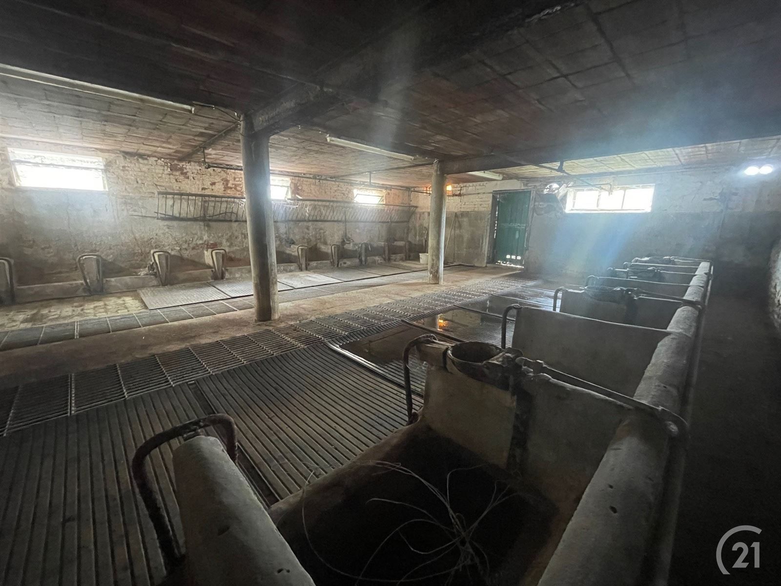 Te renoveren fermette met bijgebouwen en weide op 67are foto 20