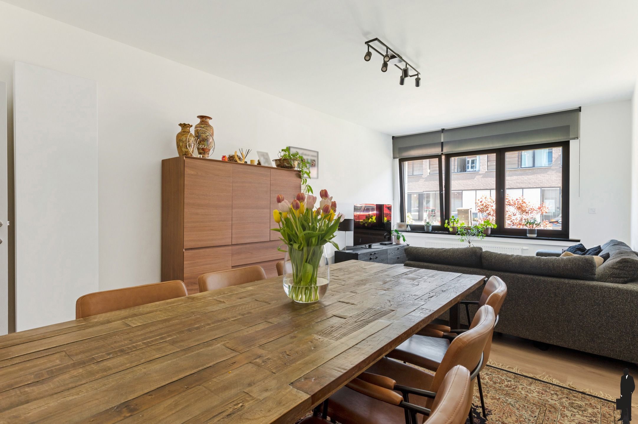 Gelijkvloers appartement met ruime tuin foto 3