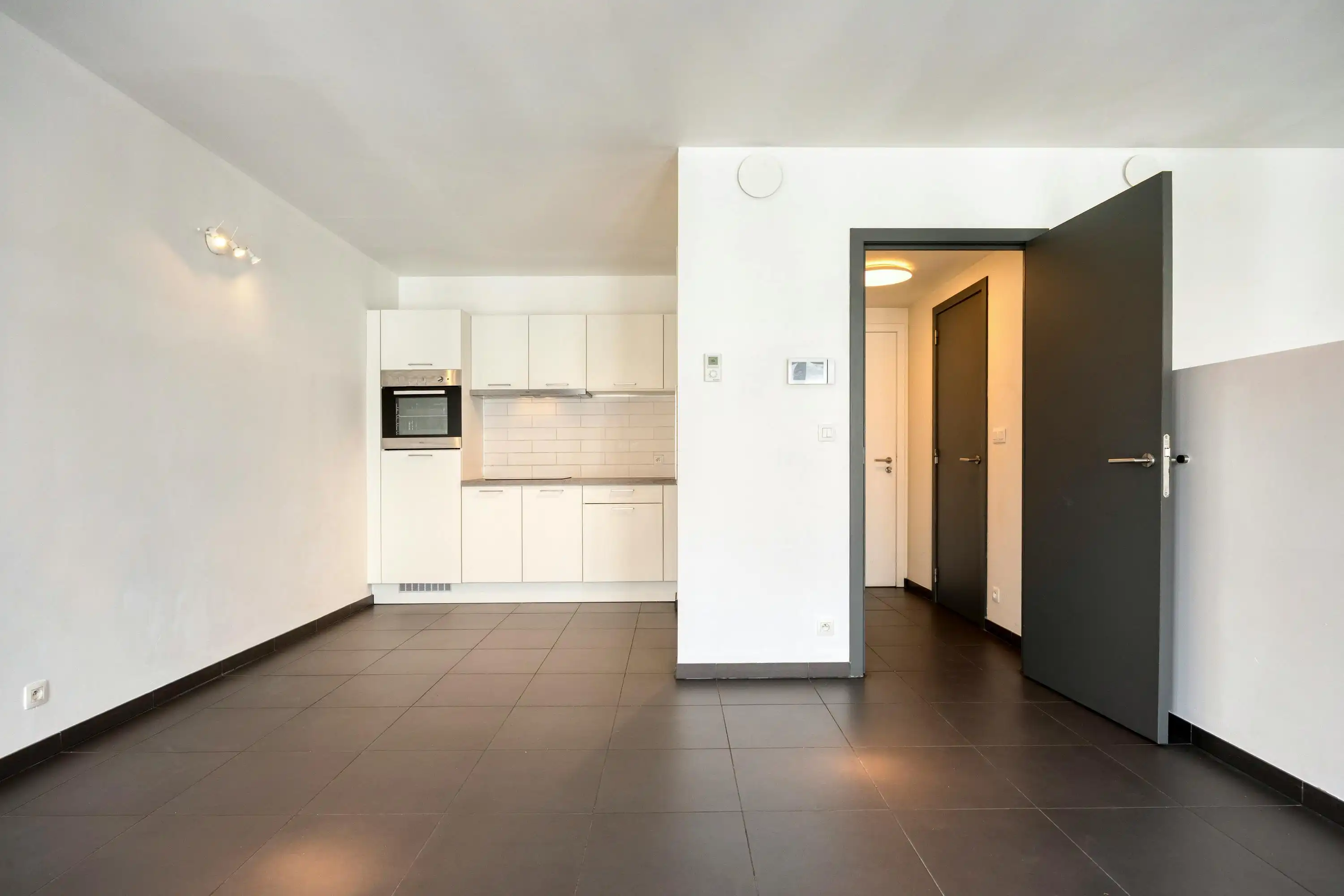 Penthouse Studio met zicht op Tour & Taxis Te koop  foto 4