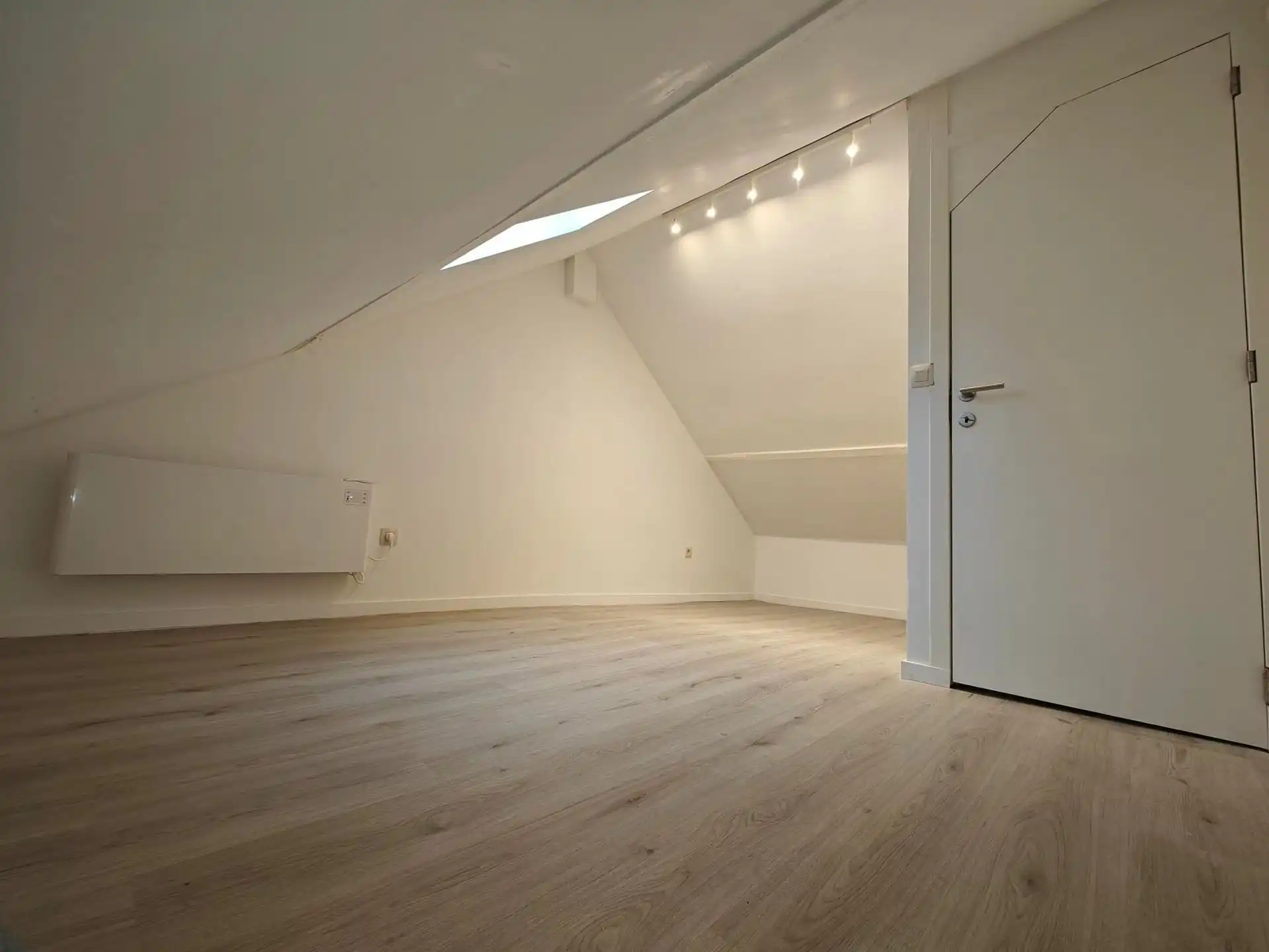 Gezellige woning met stadstuin! foto 16