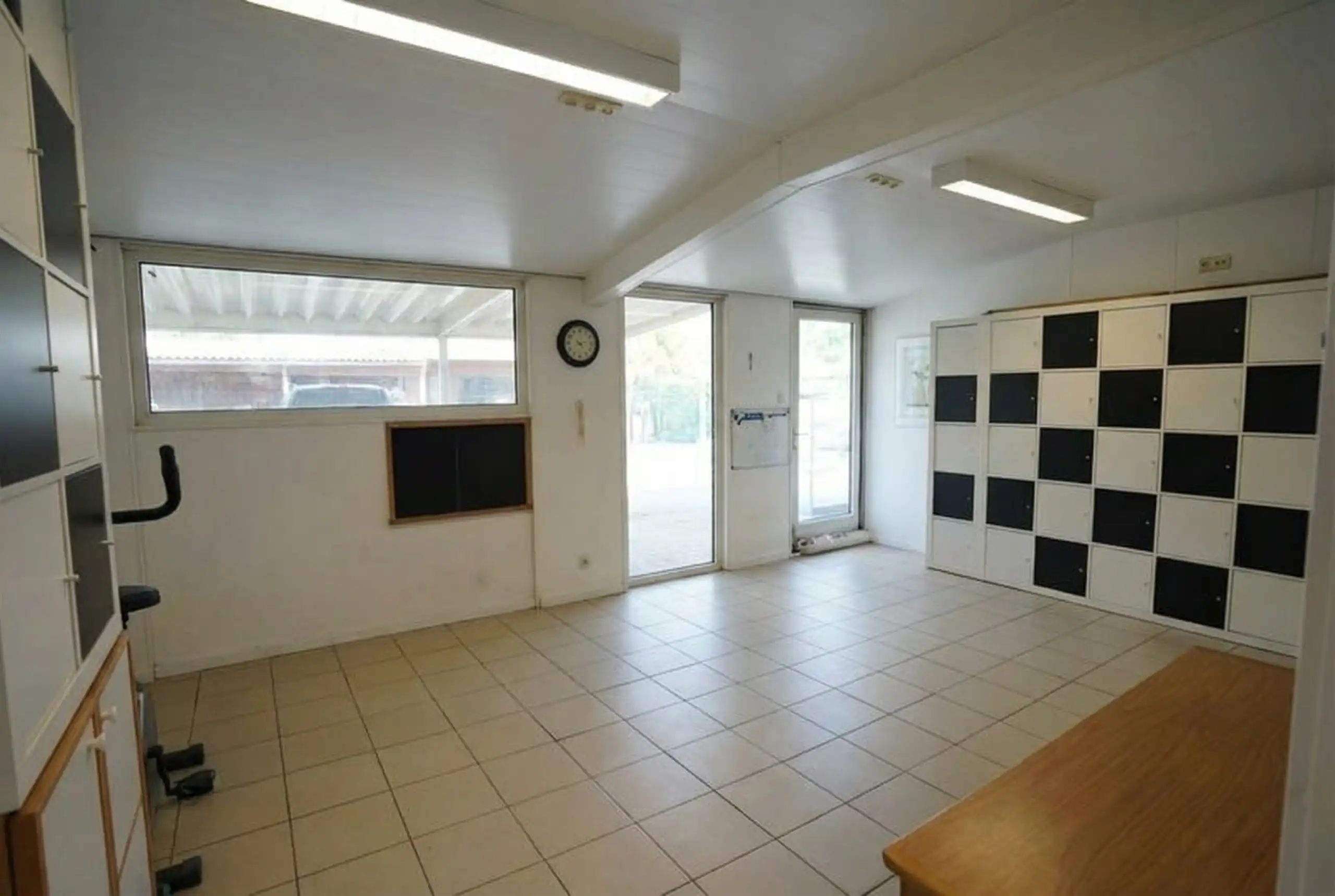 Ruime villa op 1.617 m² met kantoor/praktijk aan huis foto 23