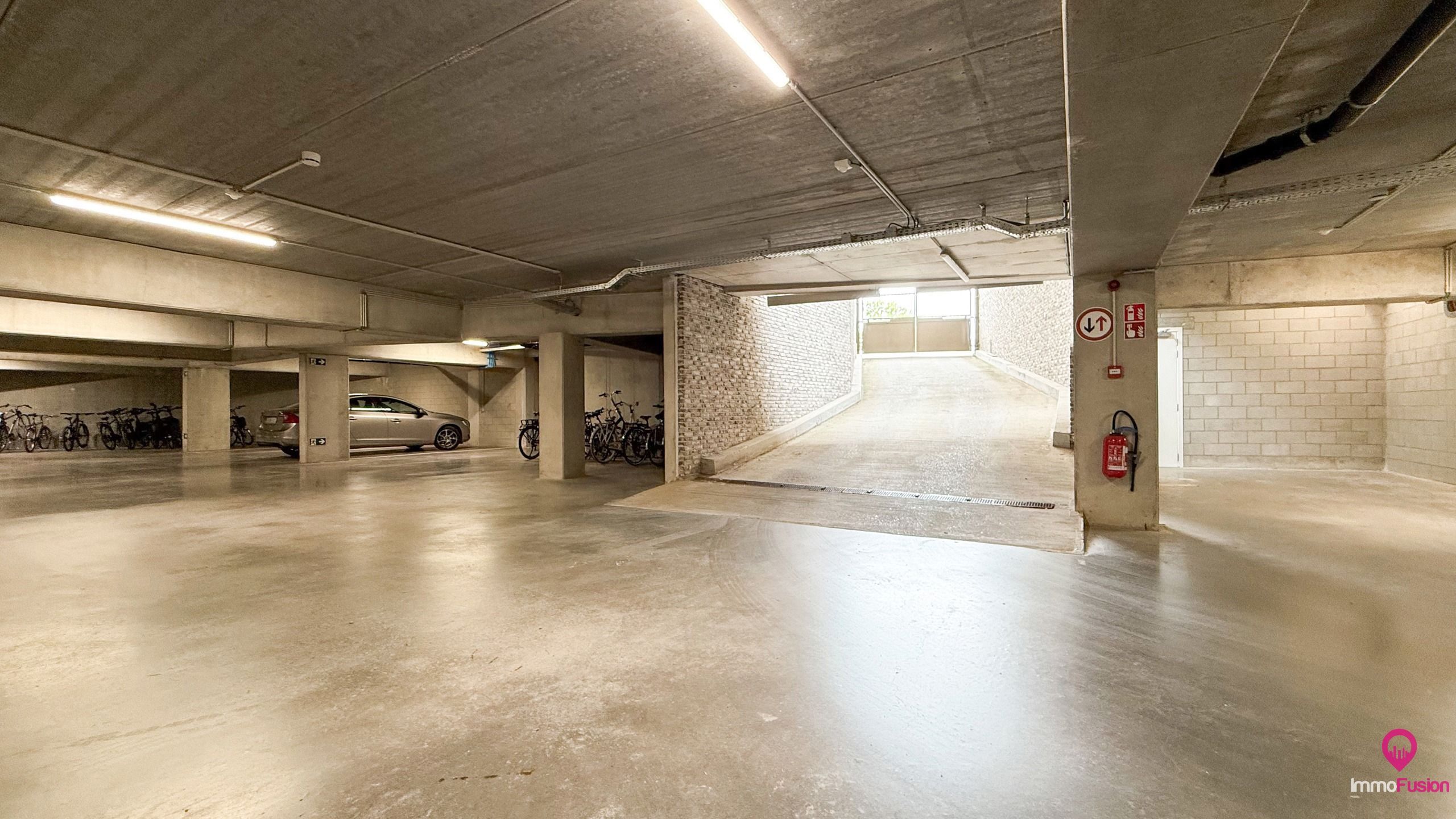 Exclusief penthouse van 220m² met 40m² terras in Beringen! foto 44