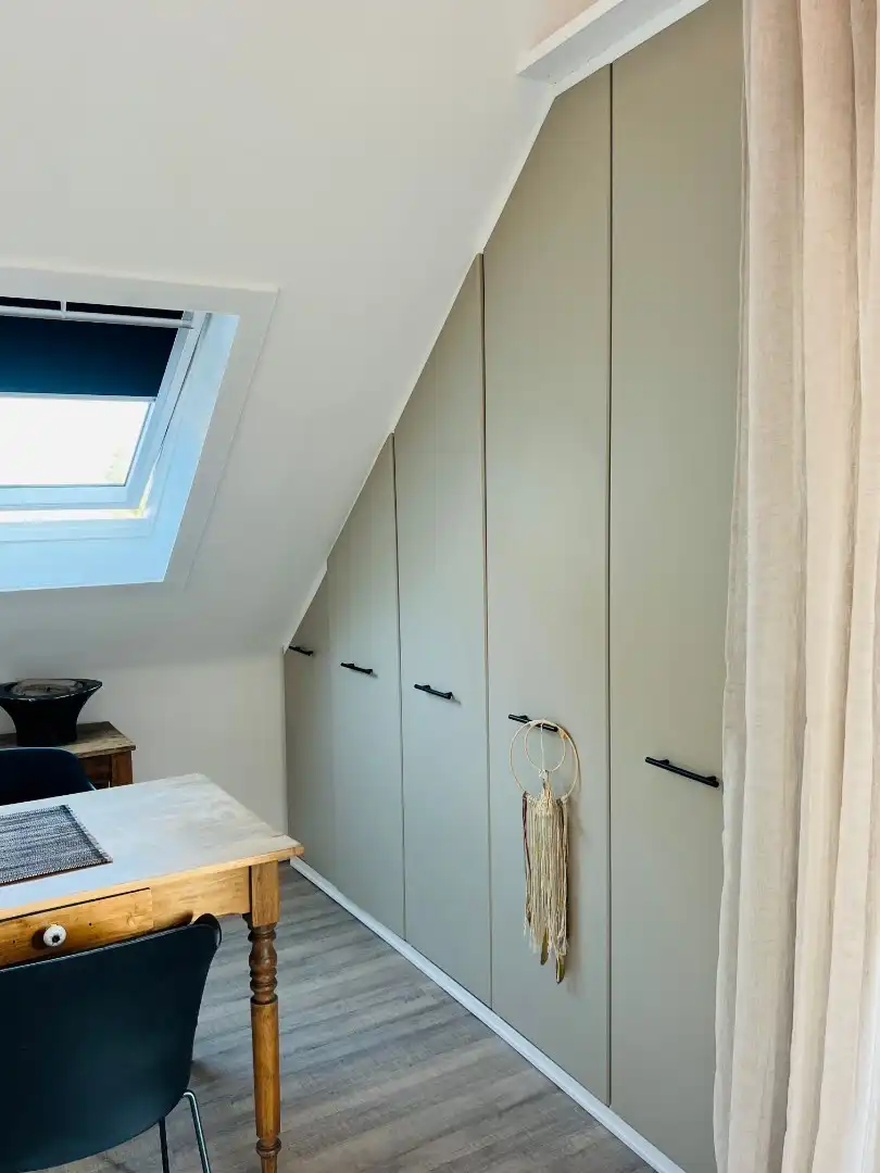 Gezellige gemeubelde studio met zuidgericht terras te huur in De Haan foto 9