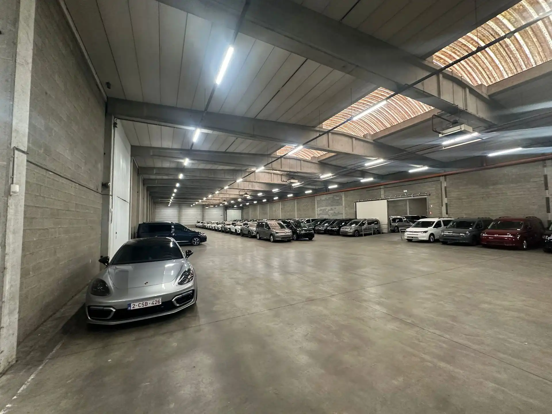 TE HUUR bedrijfssite langsheen E17  foto 8