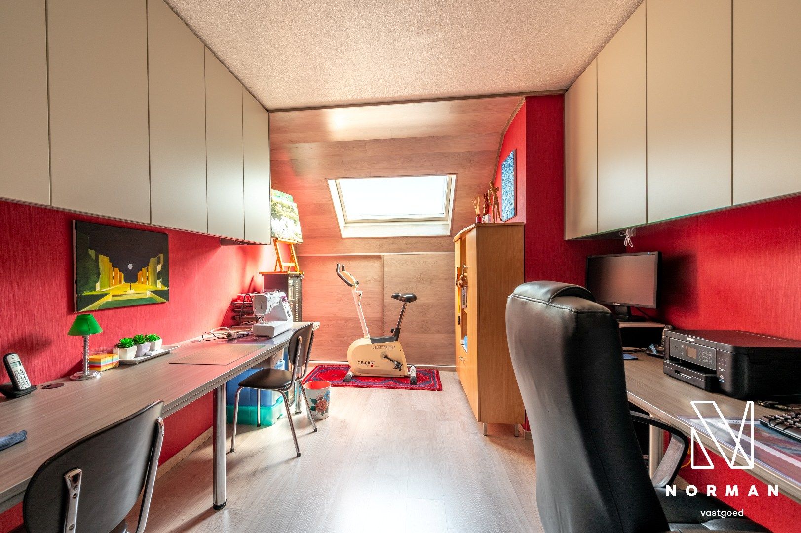Halfopen woning met 4 slaapkamers en perfecte georiënteerde tuin in doodlopende straat in Kortrijk foto 18