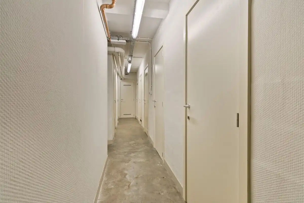 Instapklaar appartement + staanplaats, nabij Markt foto 11