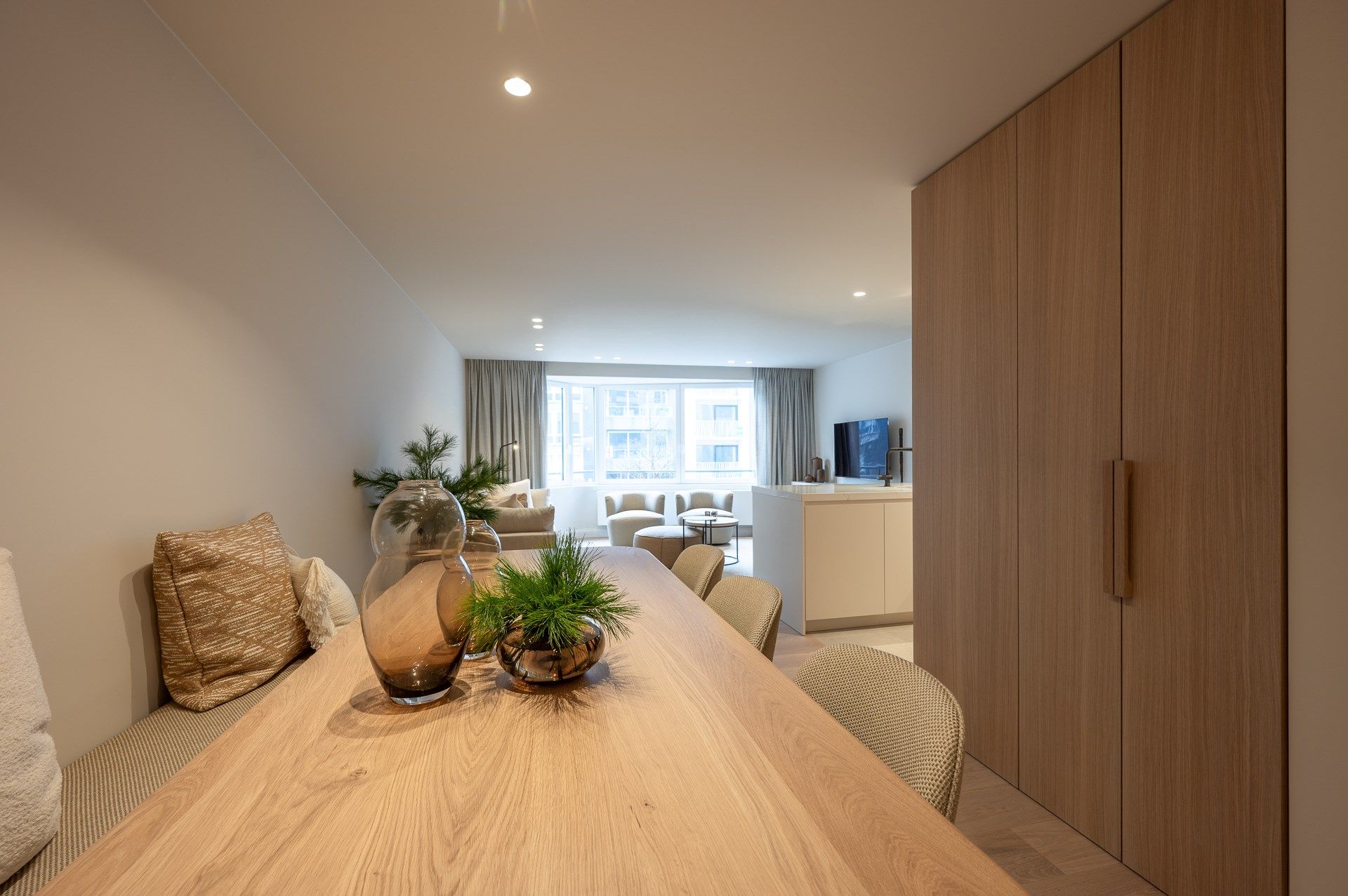 Smaakvol gerenoveerd 3 slaapkamerappartement centraal gelegen op de Lippenslaan te Knokke.  foto 6