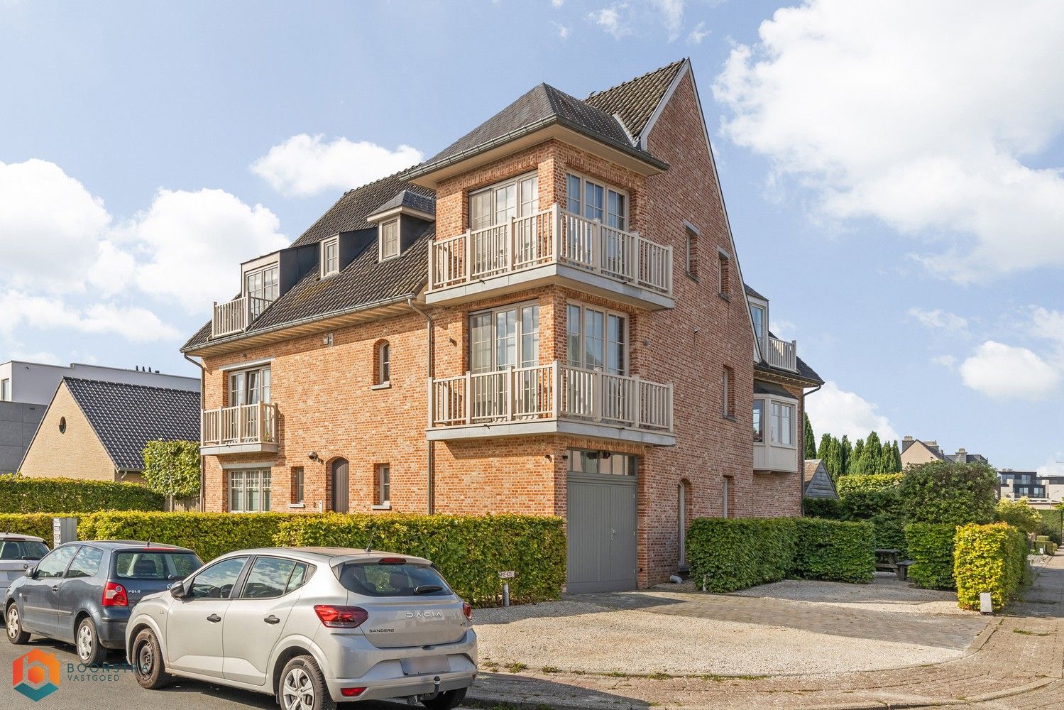 Charmant duplex-appartement met 2 slaapkamers op rustige locatie in Putte foto {{pictureIndex}}