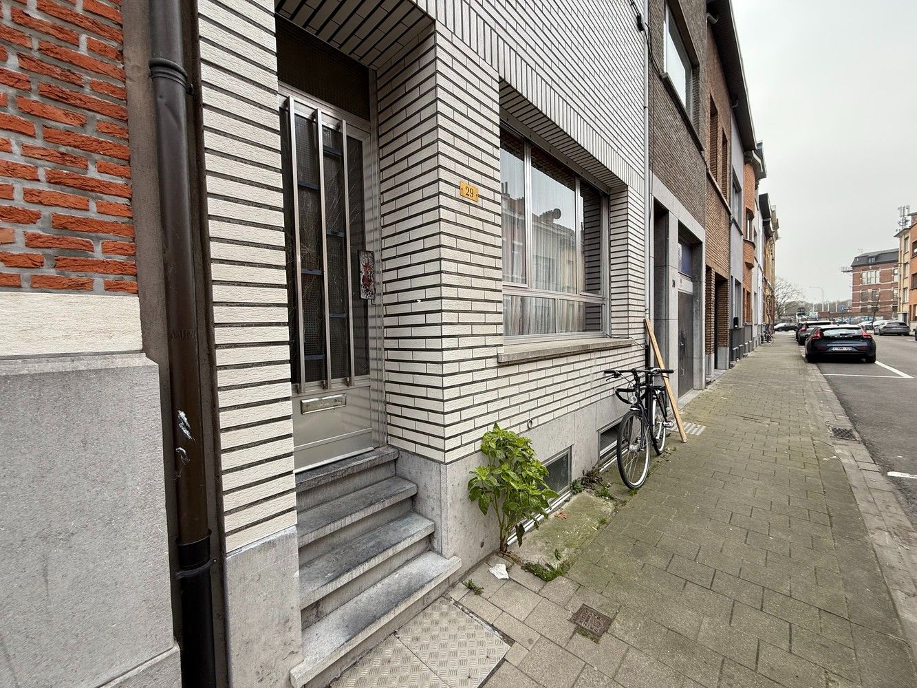 Te renoveren eengezinswoning ±180m² vlakbij de Markgravewijk! foto 32