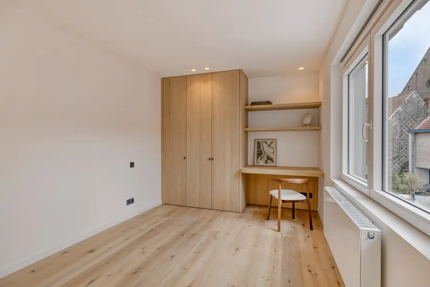 Hoogwaardig gerenoveerd appartement met 3 volwaardig slaapkamers nabij het het UZ en het Sint-Pietersstation foto 8