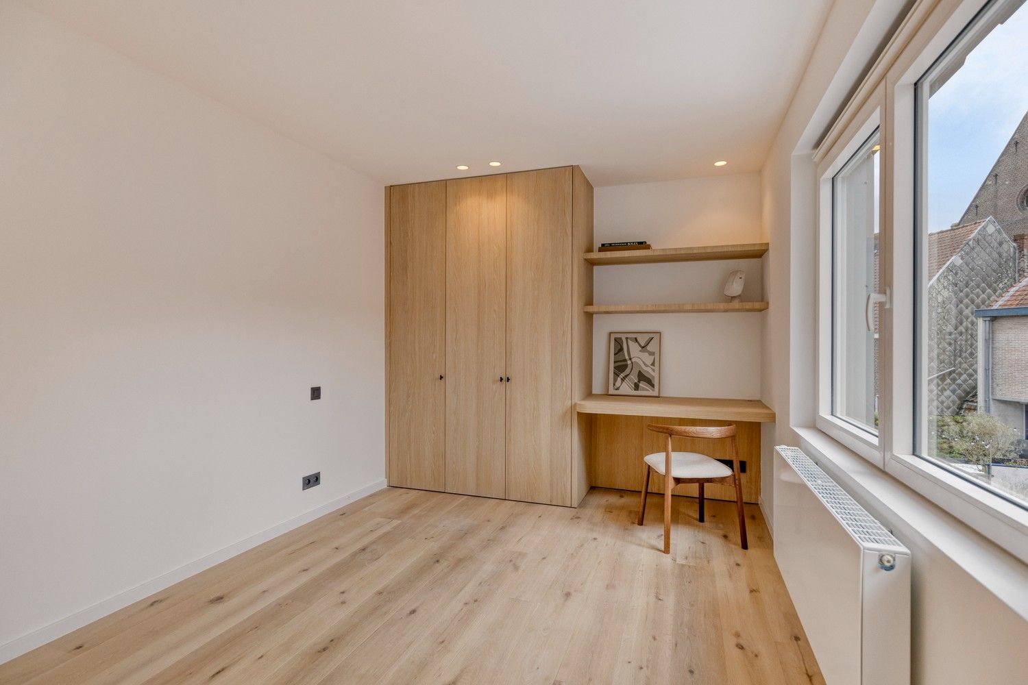 Hoogwaardig gerenoveerd appartement met 3 volwaardig slaapkamers nabij het het UZ en het Sint-Pietersstation foto 8