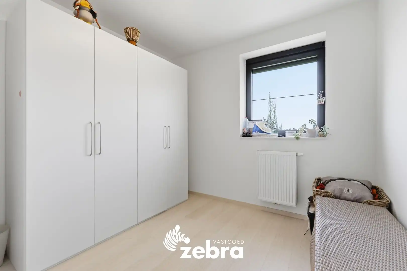 Recente moderne woning (2024) met 4 slaapkamers en tuin in Tielt! foto 19