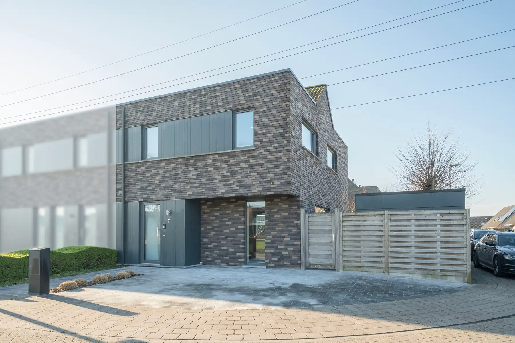 Recente HOB met 4 slpks en afzonderlijke garage te Roeselare foto 2