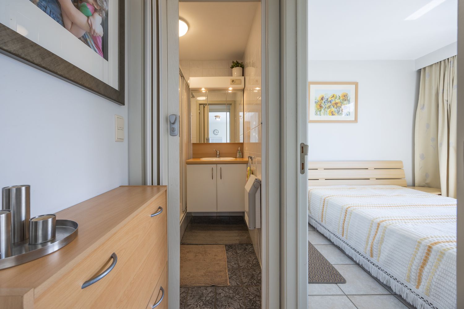 Zonnig 1 slaapkamer-appartement in perfecte staat foto 18