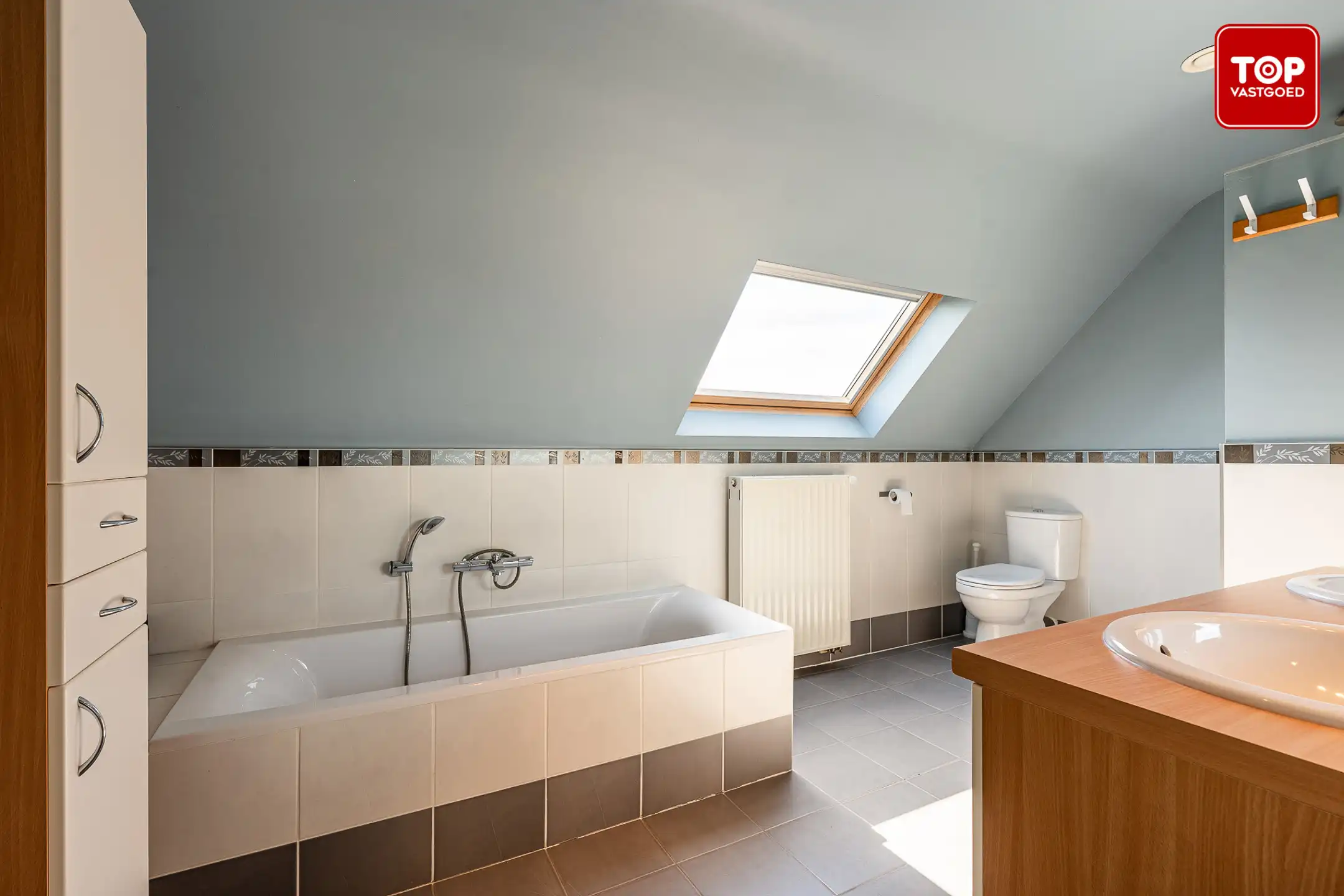 Rustig gelegen en energiezuinige woning met zonnige tuin foto 17