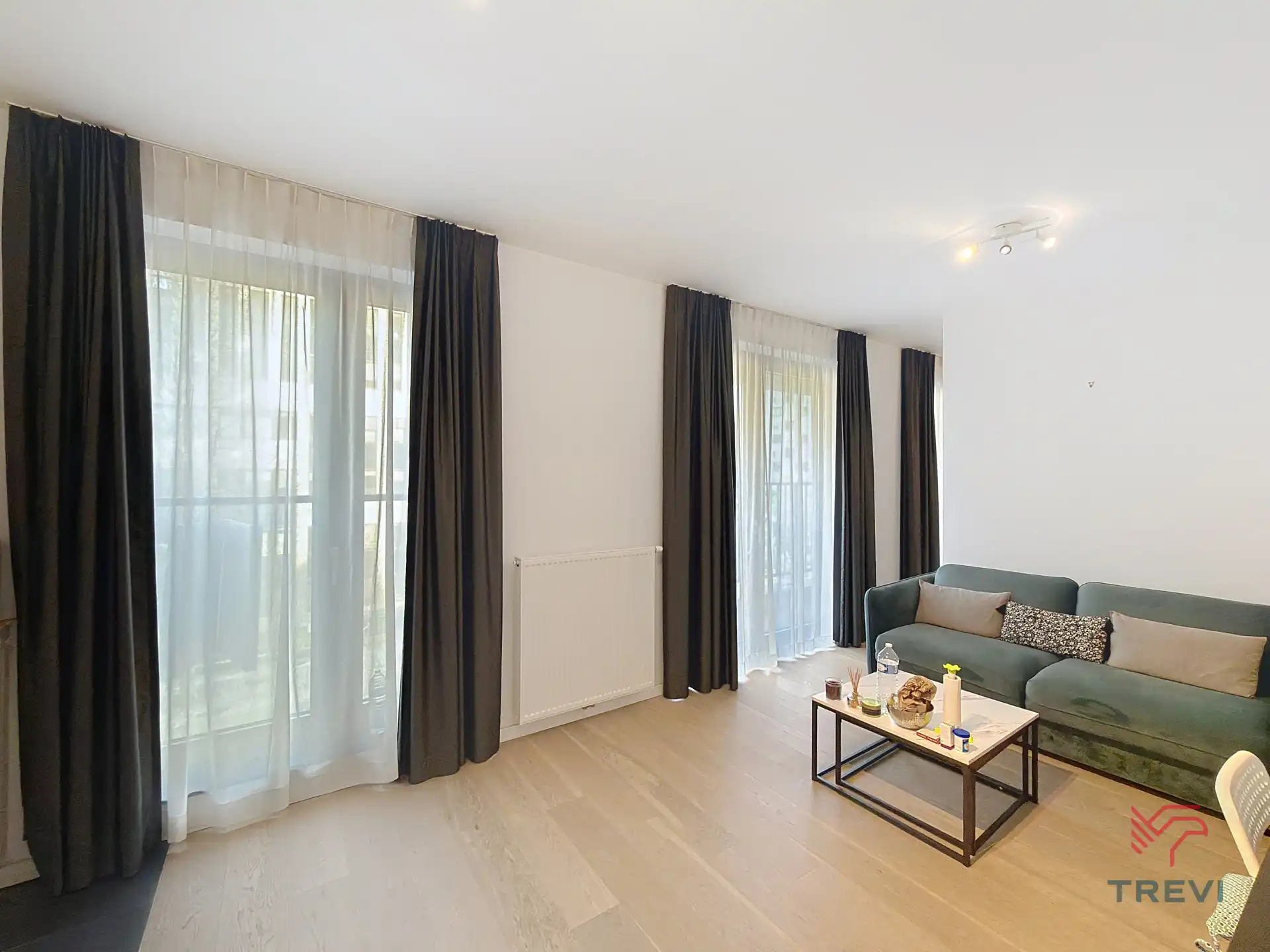 STUDIO MET SLAAPHOEK IN DE EUROPESE WIJK ! foto {{pictureIndex}}