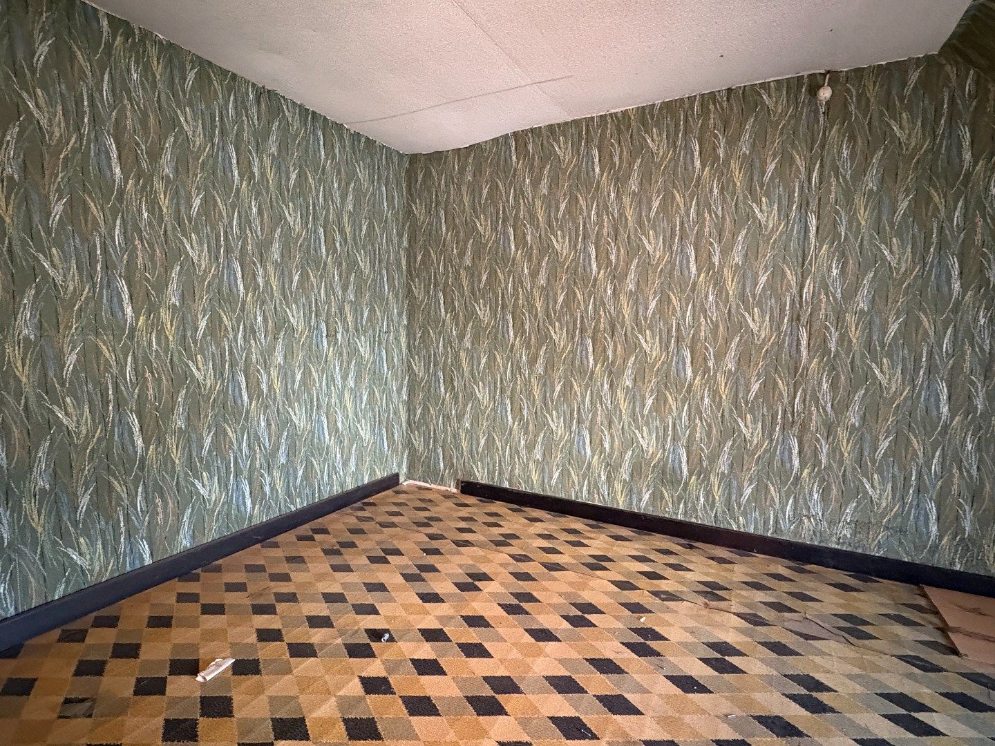 Renovatiewoning te koop in Kuurne – rustig gelegen! foto 7
