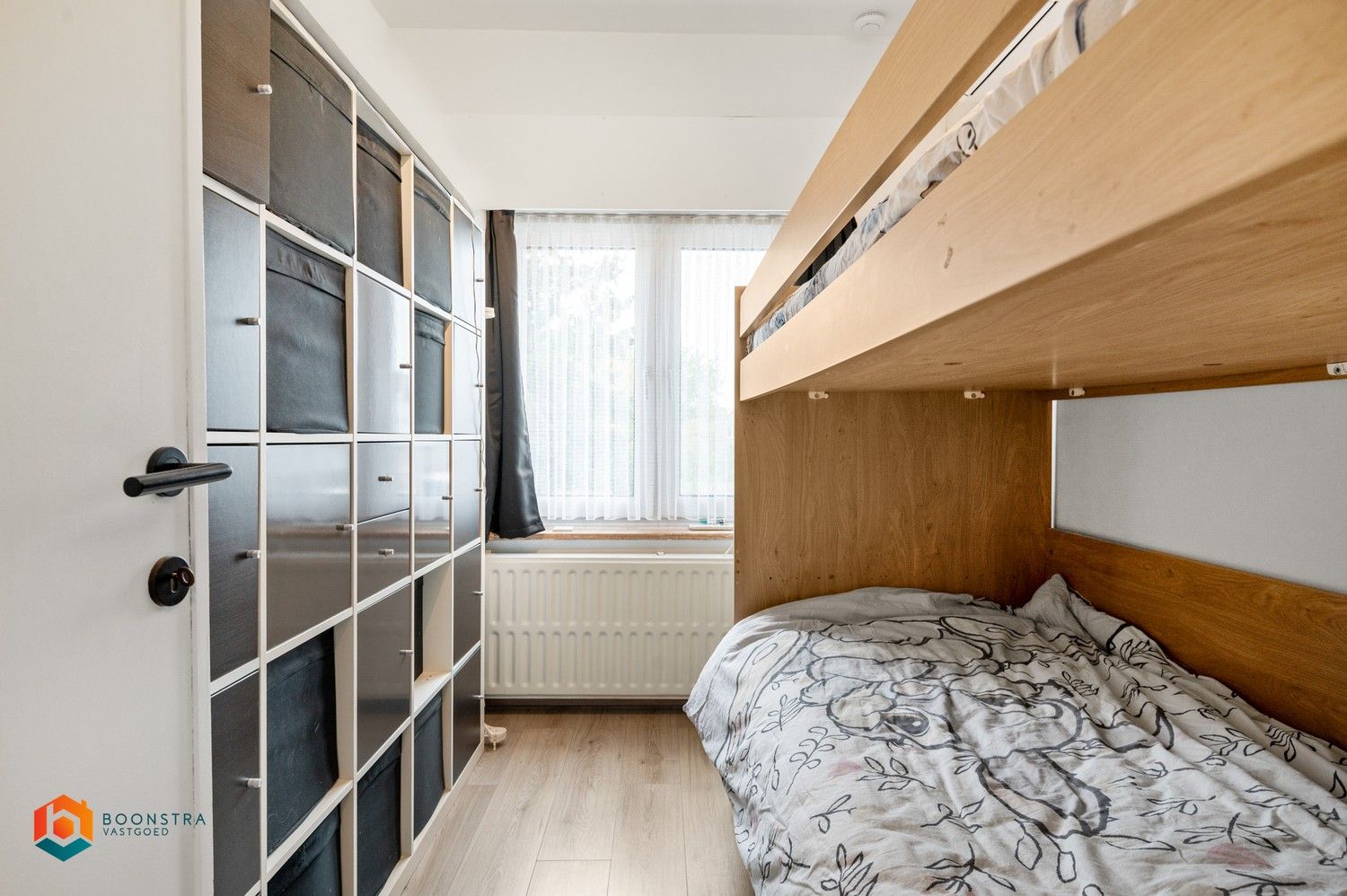 Instapklare woning met 3 slpkrs, garages en tuin te Weerde foto 16