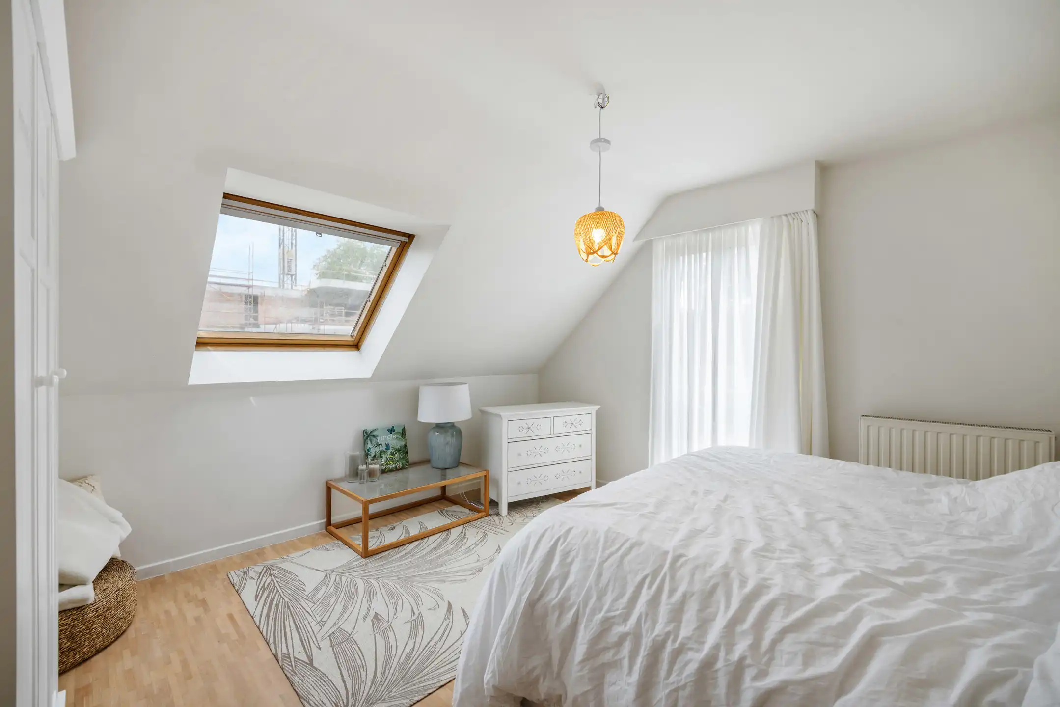 Centrale residentie met handelsruimte te Bilzen foto 10