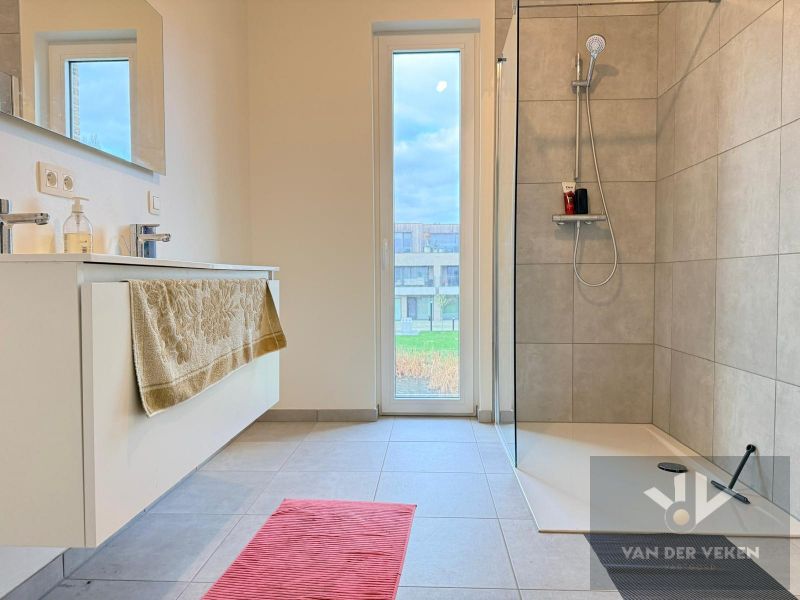 PRACHTIG 2 SLAAPKAMER APPARTEMENT foto 9