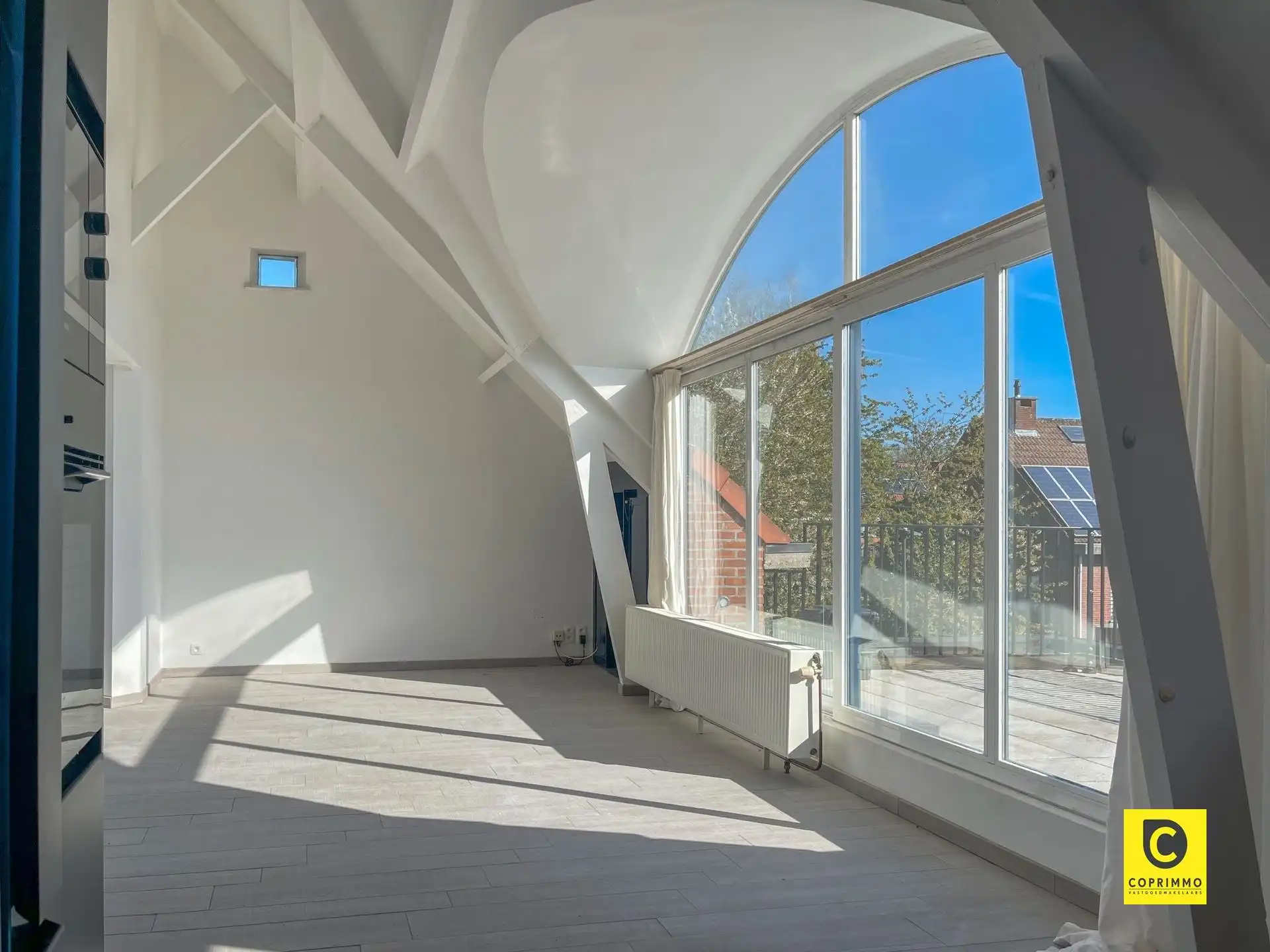 Dakappartement met groot terras foto 4