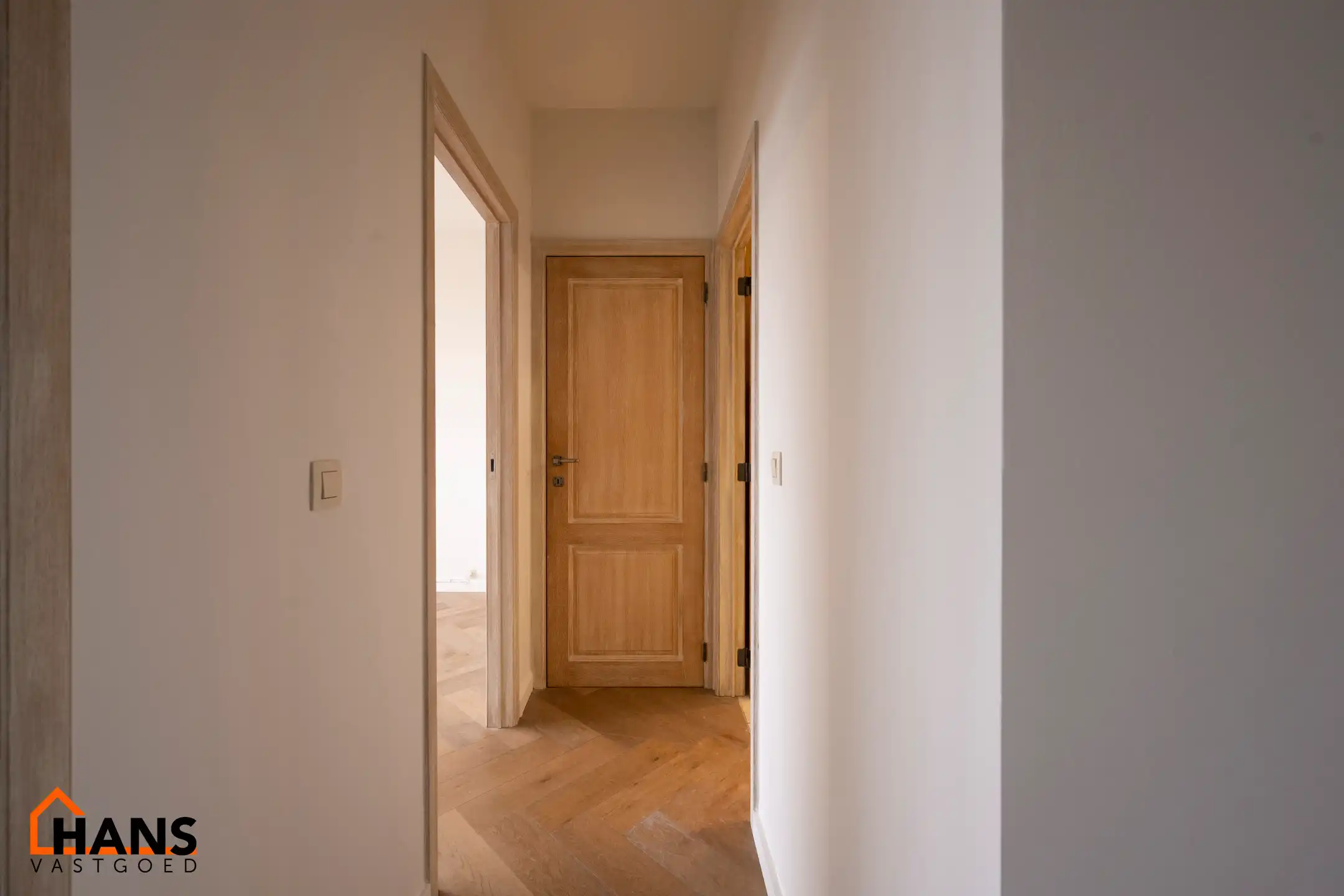 Instapklaar appartement met garagebox. foto 11