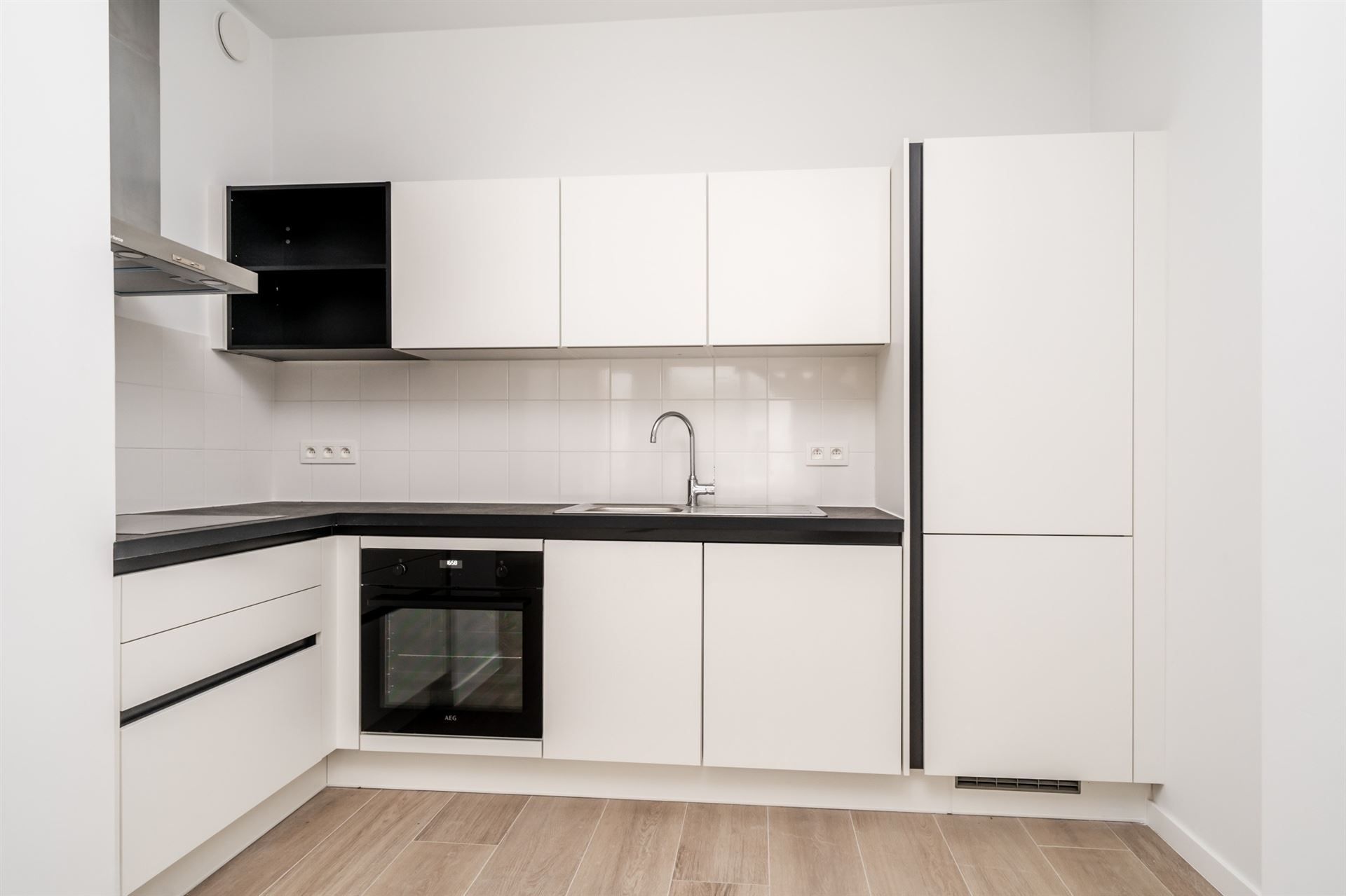 Prachtige nieuwe 2 slpk duplex met binnenplaats/terras ! foto 5