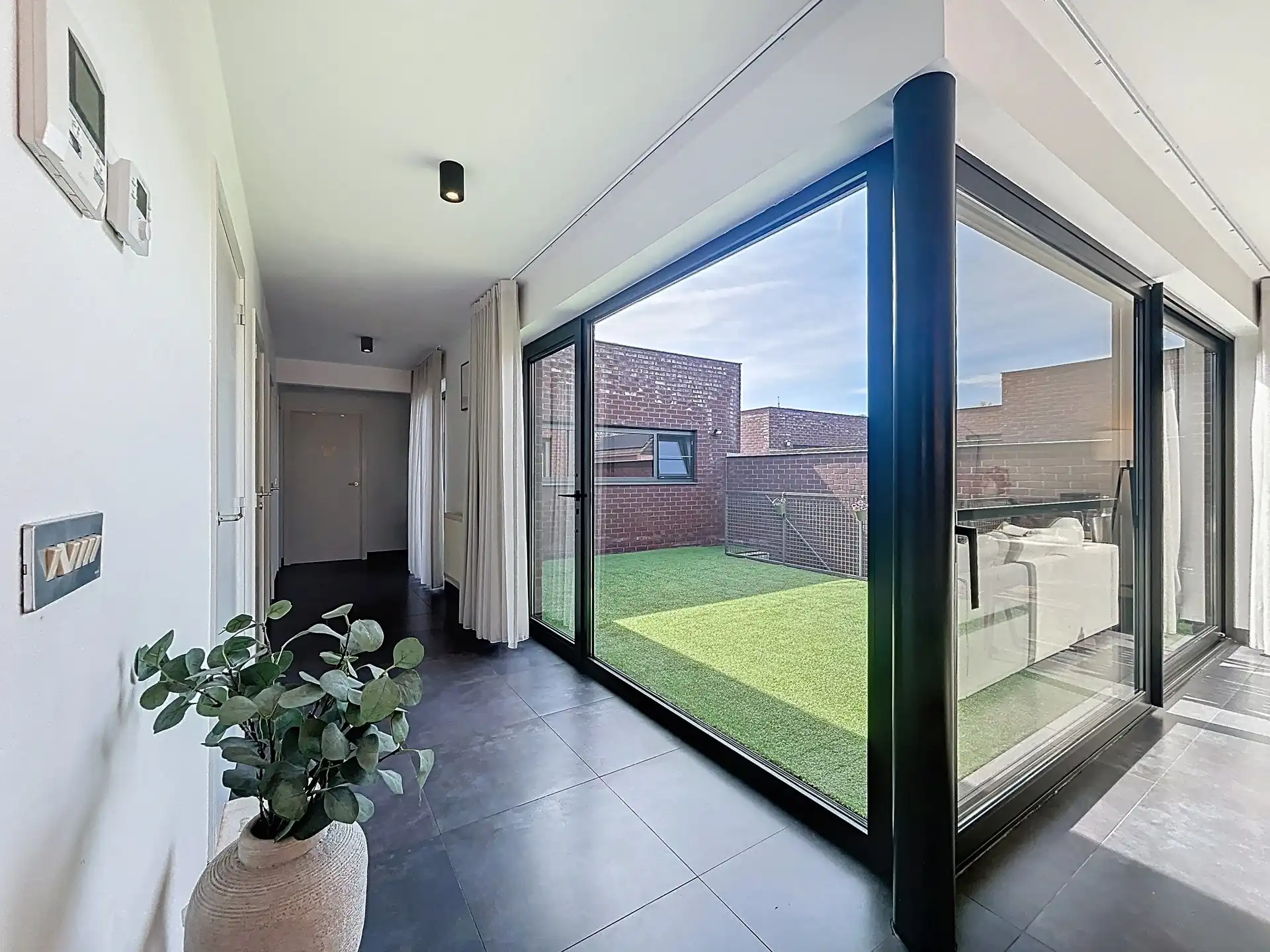 uniek penthouse met 3 slaapkamers, 3 bergingen en autostaanplaats op toplocatie  foto 11