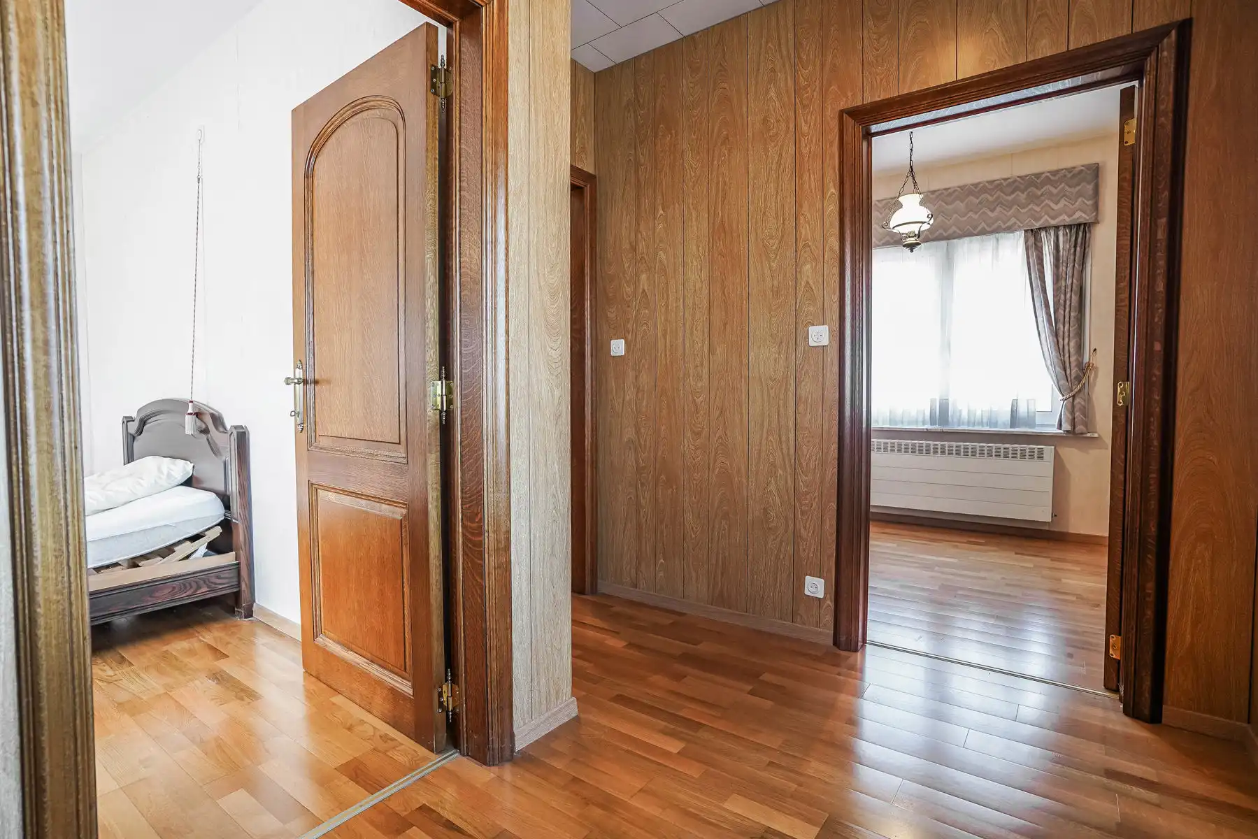 Gunstig gelegen, te renoveren HOB-woning te Kapelle o/d Bos foto 17